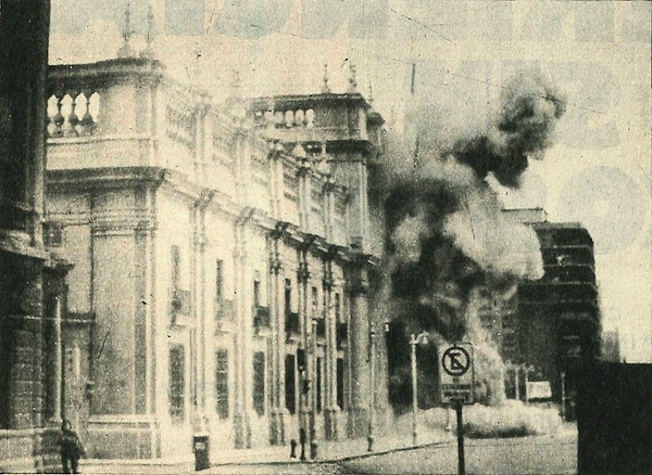 File:Bombing of presidential palace in Chile.jpg